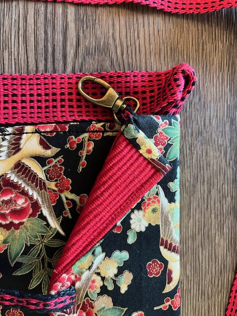 Close-up of Barbara N.'s bag.